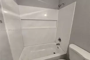 6627 Winfield Blvd, Margate, FL 33063 - Photo 28