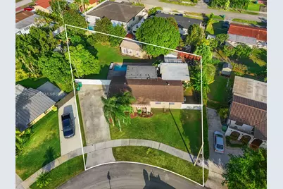 3605 SW 122nd Pl, Miami, FL 33175 - Photo 8