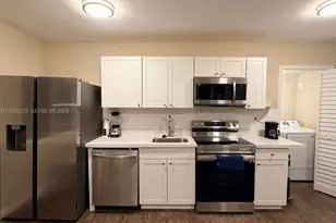 943 79th Terrace, Miami Beach, FL 33141 - Photo 6