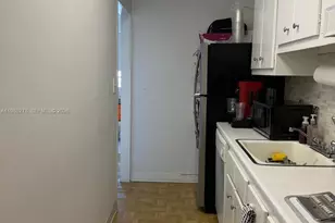 100 Lincoln Rd, Miami Beach, FL 33139 - Photo 4