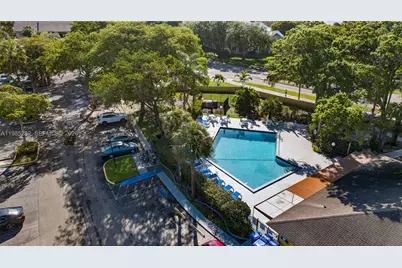 3001 N Oakland Forest Dr #302, Oakland Park, FL 33309 - Photo 30