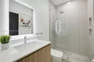 7852 NW 116 Pl, Doral, FL 33178 - Photo 24