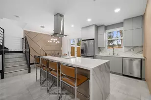 7852 NW 116 Pl, Doral, FL 33178 - Photo 14