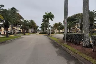 7400 NW 178th St, Hialeah, FL 33015 - Photo 2