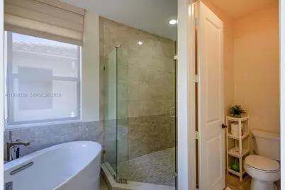 9602 W 35th Ln #0, Hialeah, FL 33018 - Photo 14