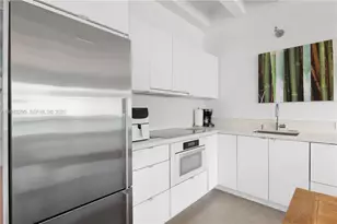 4925 Collins Ave, Miami Beach, FL 33140 - Photo 14