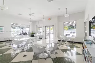 4925 Collins Ave, Miami Beach, FL 33140 - Photo 26