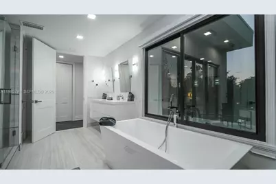 11861 NW 4th St, Plantation, FL 33325 - Photo 36