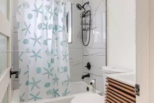 666 NE 164th Terrace, Miami, FL 33162 - Photo 12