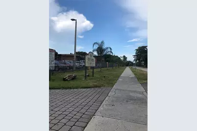 9467 SW 76th St #Q3, Miami, FL 33173 - Photo 2