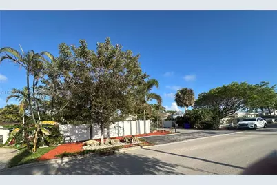 4512 Seagrape Dr #E2, Lauderdale by the Sea, FL 33308 - Photo 6