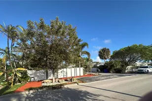 4512 Sea Grape Dr, Lauderdale by the Sea, FL 33308 - Photo 6