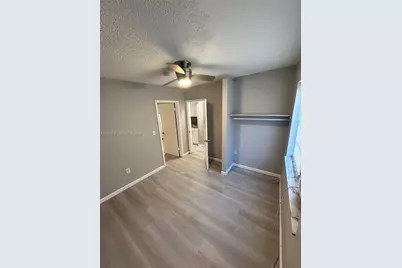 1720 NW 1st Pl #8, Miami, FL 33136 - Photo 6