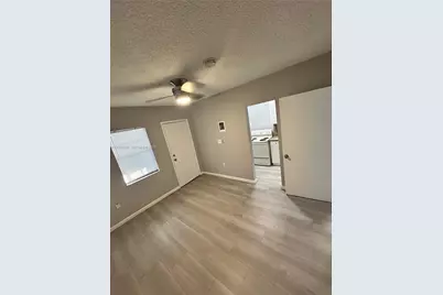 1720 NW 1st Pl #8, Miami, FL 33136 - Photo 12