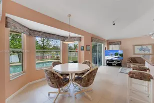 4927 NW 67th Ave, Lauderhill, FL 33319 - Photo 10