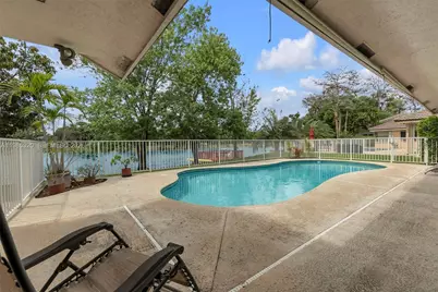 4927 NW 67th Ave, Lauderhill, FL 33319 - Photo 34