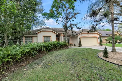 4927 NW 67th Ave, Lauderhill, FL 33319 - Photo 1