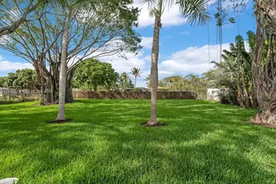 4053 SW 8th St, Plantation, FL 33317 - Photo 30