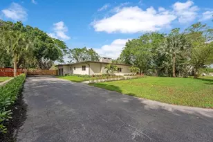 4053 SW 8th St, Plantation, FL 33317 - Photo 42