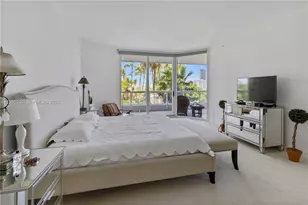 21050 Point Pl, Aventura, FL 33180 - Photo 10