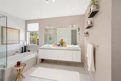 7515 NW 99th Ave, Doral, FL 33178 - Photo 32