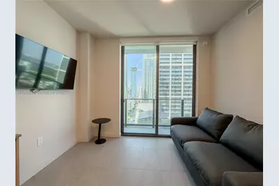 121 NE 5th St #2211, Miami, FL 33132 - Photo 8
