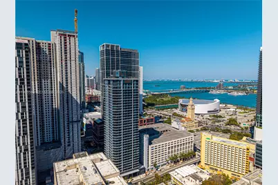 121 NE 5th St #2211, Miami, FL 33132 - Photo 30