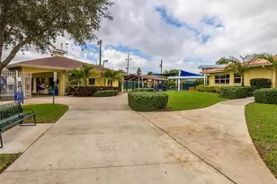 6300 NW 41st St, Virginia Gardens, FL 33166 - Photo 30