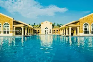 3380 NE 9th St, Homestead, FL 33033 - Photo 2