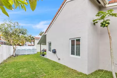 12742 NW 11th Pl, Sunrise, FL 33323 - Photo 18