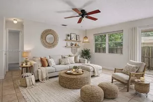 3042 NE 13th Ave, Oakland Park, FL 33334 - Photo 6