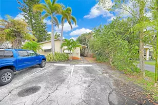 3042 NE 13th Ave, Oakland Park, FL 33334 - Photo 18