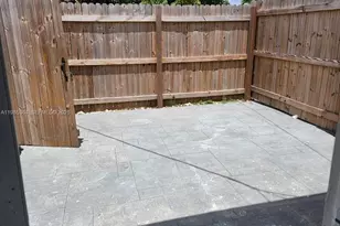 8871 NW 15th St, Pembroke Pines, FL 33024 - Photo 8