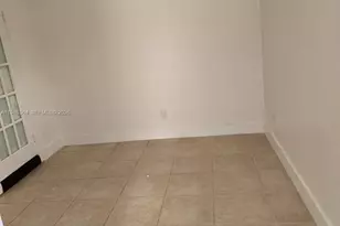 8871 NW 15th St, Pembroke Pines, FL 33024 - Photo 4