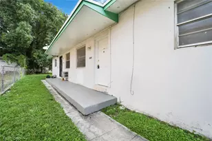 1057 NW 30th St, Miami, FL 33127 - Photo 2