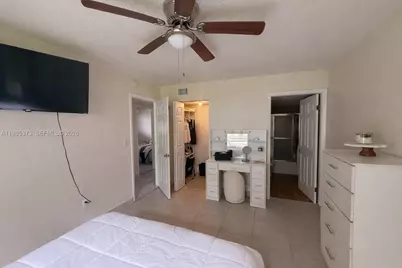 18216 Mediterranean Blvd #1-19, Hialeah, FL 33015 - Photo 12