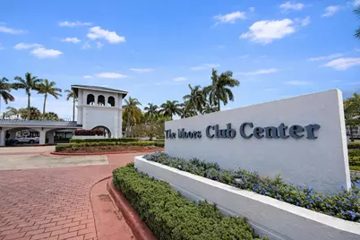 18216 Mediterranean Blvd #1-19, Hialeah, FL 33015 - Photo 20