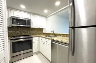 540 Brickell Key Dr, Miami, FL 33131 - Photo 4