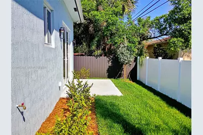 2640 NW 3rd St, Pompano Beach, FL 33069 - Photo 20