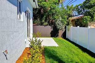 2640 NW 3rd St, Pompano Beach, FL 33069 - Photo 20