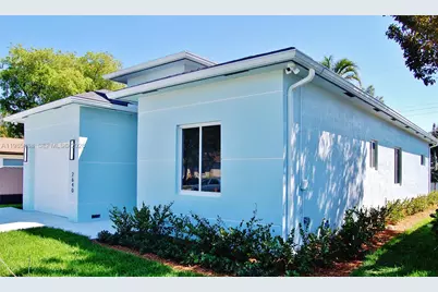 2640 NW 3rd St, Pompano Beach, FL 33069 - Photo 2