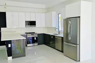 2640 NW 3rd St, Pompano Beach, FL 33069 - Photo 4