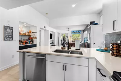 4759 Via Palm Lks #312, West Palm Beach, FL 33417 - Photo 10