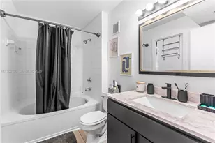 4759 Via Palm Lakes, West Palm Beach, FL 33417 - Photo 18