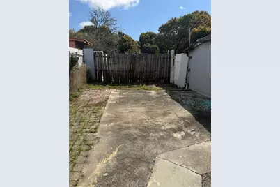 1637 NW 31st Ave #., Miami, FL 33125 - Photo 10