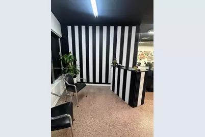 Beauty Salon For Sale in Flagler St, Miami, FL 33144 - Photo 10