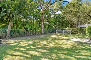 4550 Sunset Dr, Coral Gables, FL 33143 - Photo 54