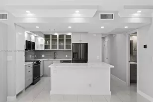 701 Three Islands Boulevard, Hallandale Beach, FL 33009 - Photo 8