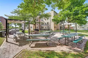 2811 Somerset Dr, Lauderdale Lakes, FL 33311 - Photo 38