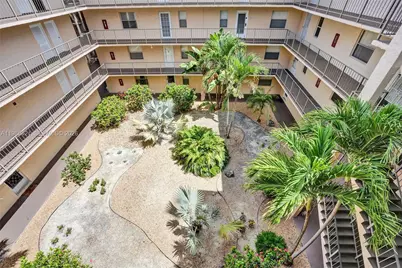 2811 Somerset Dr #405, Lauderdale Lakes, FL 33311 - Photo 32